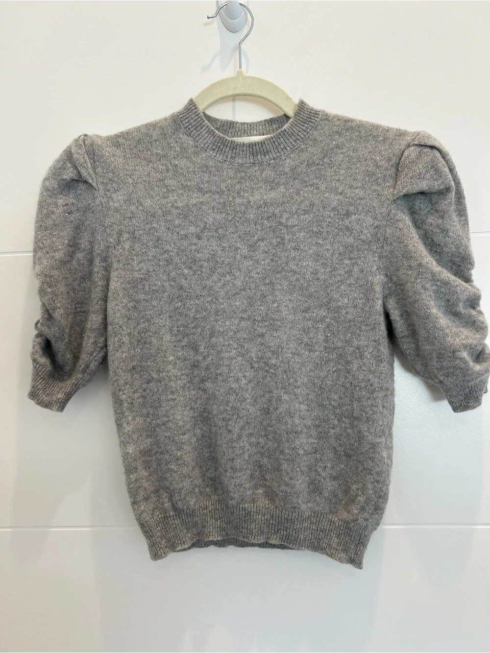 Frame Frankie 100% Cashmere Ruched Puff Sleeve Sweater Gray Short Sleeve Small